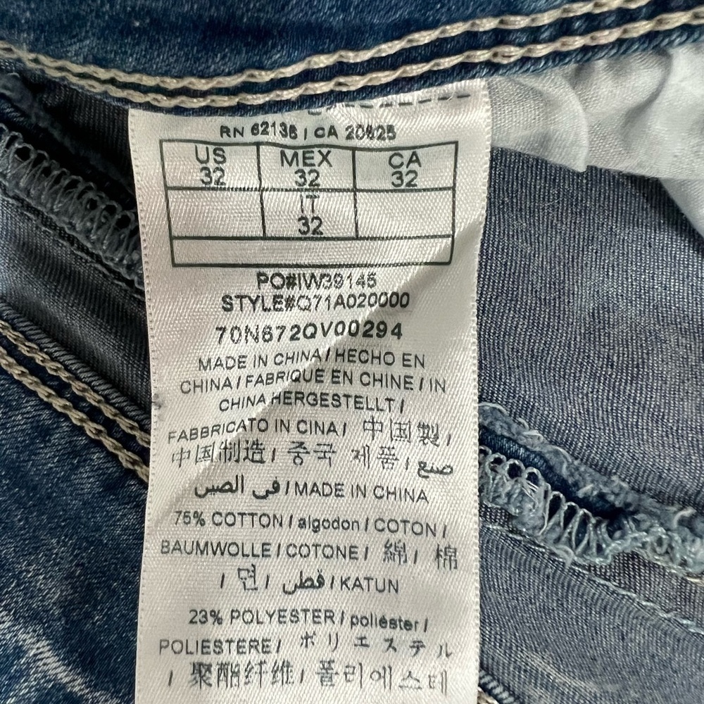 Guess Womens Distressed Denim Jean Shorts Blue Medium Wash Size 32 - Picture 10 of 13